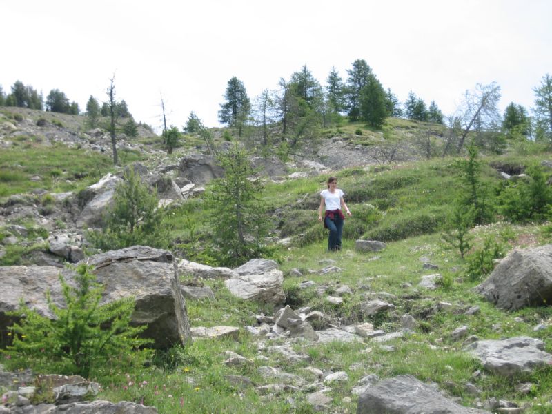 Chapeau (35) hiking out